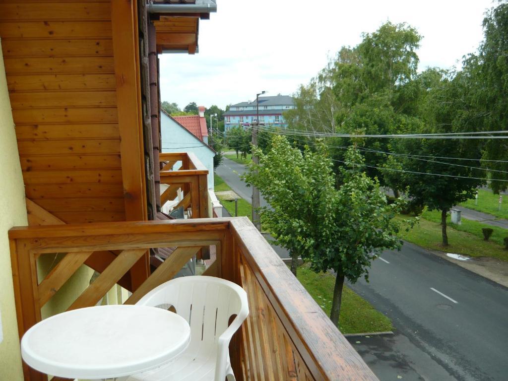 Erika Pension Keszthely Ruang foto
